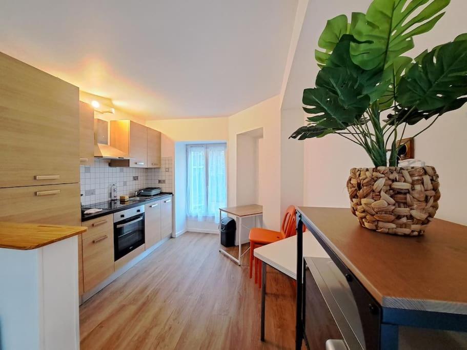 Istanbul - 150M De La Gare Apartment Reims Exterior foto